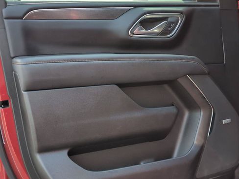 Used 2023 GMC Yukon AT4 AWD/4WD image 17