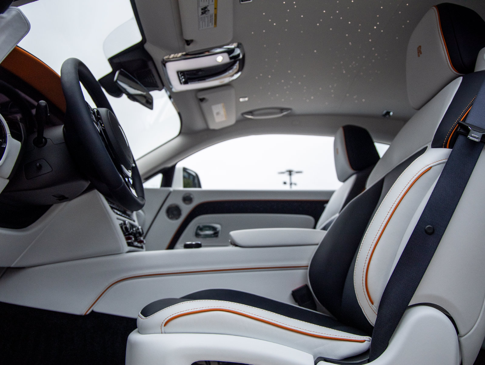 Certified 2026 Rolls-Royce Spectre w/ Spectre Enhancement Package AWD/4WD image 27