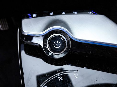 Used 2023 Kia EV6 GT-Line w/ GT-Line White Seat Package image 28