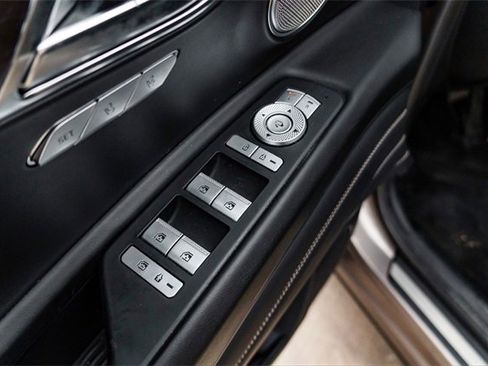 Used 2021 Genesis GV80 2.5T w/ Advanced Package 03 image 20