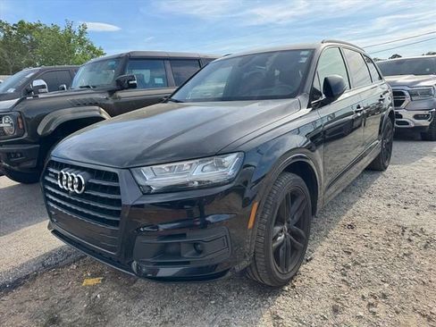 Used 2017 Audi Q7 3.0T Prestige w/ Prestige Package image 9