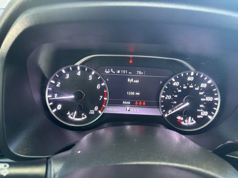 Used 2021 Nissan Titan S RWD image 14