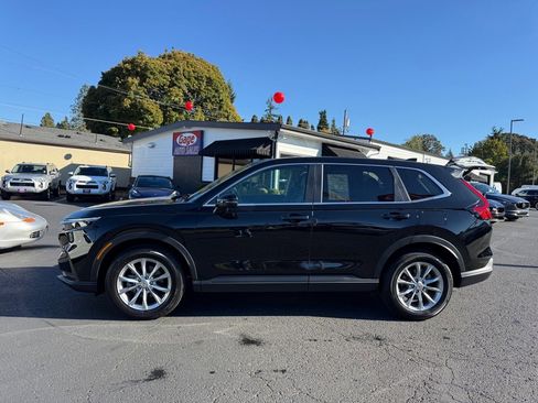 Used 2025 Honda CR-V EX-L image 3