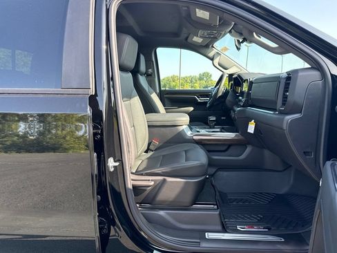 New 2026 Chevrolet Silverado 1500 RST w/ RST All Star Premium Package AWD/4WD image 10
