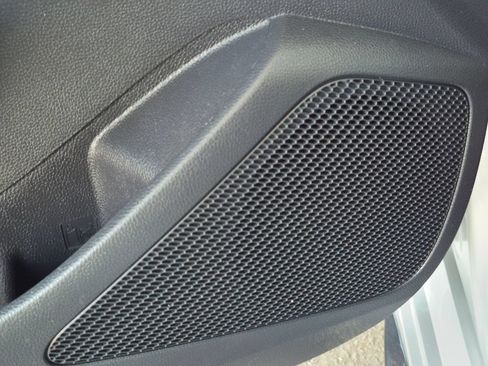 Used 2026 Toyota Corolla SE FWD image 10