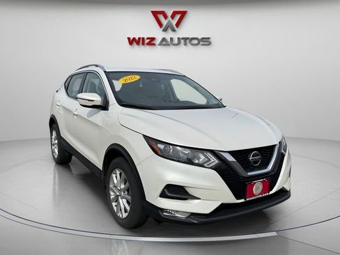 Used 2022 Nissan Rogue Sport SV image 4