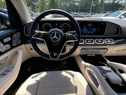 Used 2026 Mercedes-Benz GLE 350 4MATIC image 4