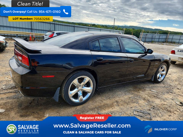 Used 2013 Dodge Charger R/T RWD image 4