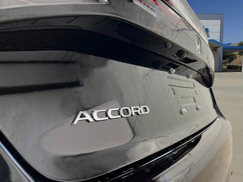 New 2025 Honda Accord LX image 5