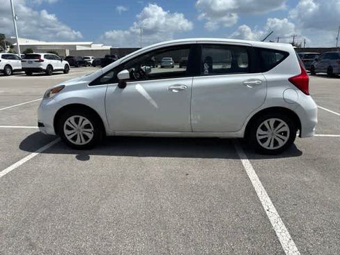 Used 2019 Nissan Versa Note SV FWD image 2