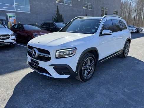 Certified 2021 Mercedes-Benz GLB 250 4MATIC image 7