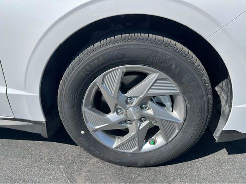 New 2026 Hyundai Sonata SE FWD image 16