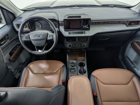 Used 2022 Ford Maverick Lariat w/ Lariat Luxury Package image 13