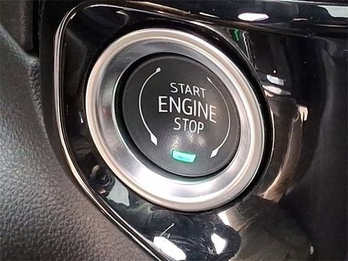 Used 2025 Chevrolet Silverado 2500 High Country w/ High Country Premium Package image 19