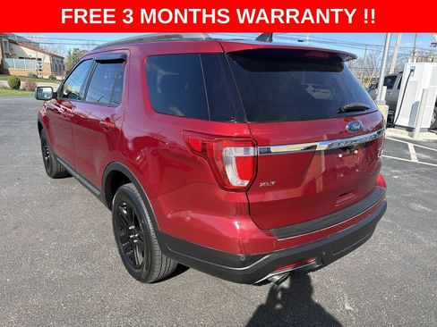 Used 2018 Ford Explorer XLT AWD/4WD image 28