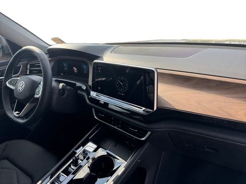 New 2026 Volkswagen Atlas SE FWD image 15