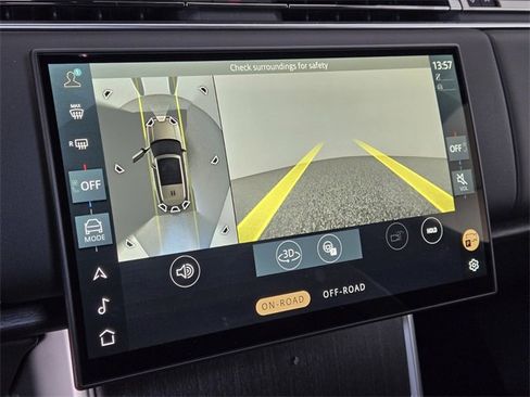 New 2026 Land Rover Range Rover Long Wheelbase SE image 26