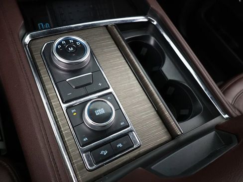 Used 2023 Ford Expedition Max Limited image 14