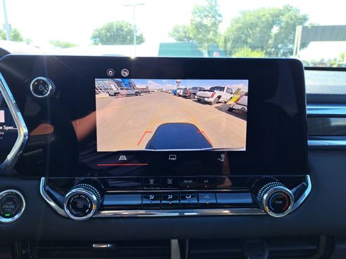 New 2025 GMC Canyon Elevation image 38