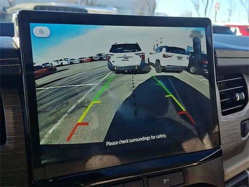 Used 2024 Ford Expedition Limited image 20