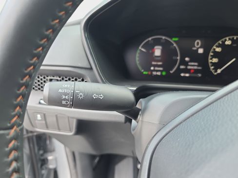 Used 2024 Honda CR-V Sport image 25