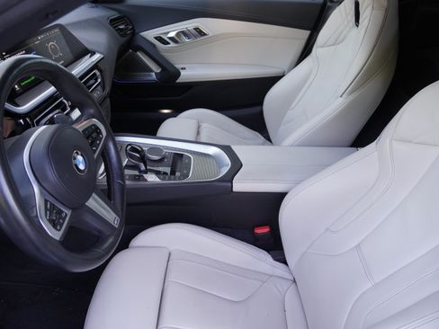 Used 2022 BMW Z4 sDrive30i w/ Dynamic Handling Package RWD image 11