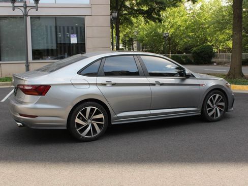 Used 2019 Volkswagen Jetta GLI Autobahn FWD image 7