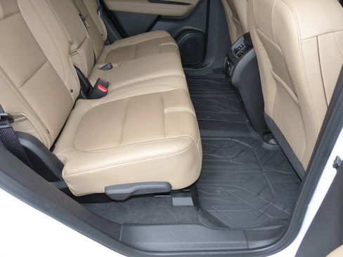 Used 2020 Chevrolet Blazer Premier w/ LPO, Floor Liner Package AWD/4WD image 36