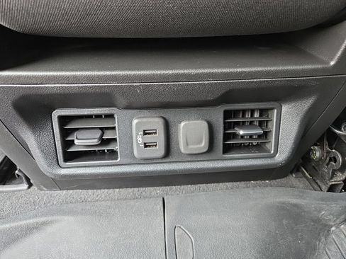 Certified 2021 Chevrolet Silverado 1500 LT AWD/4WD image 11