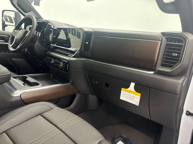 New 2026 Chevrolet Silverado 2500 High Country w/ High Country Premium Package AWD/4WD image 35