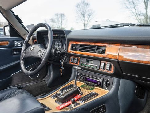 Used 1989 Jaguar XJS V12 Convertible image 37