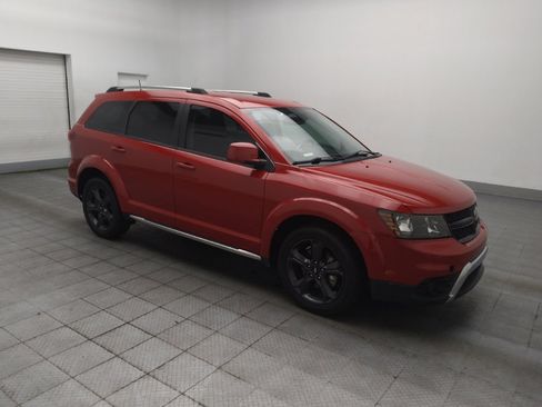 Used 2019 Dodge Journey Crossroad w/ Navigation Group FWD image 11
