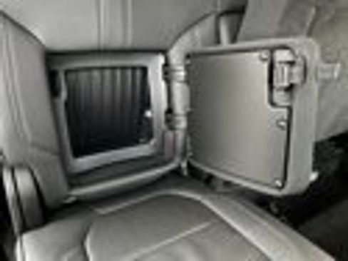 Used 2022 Chevrolet Silverado 1500 High Country w/ LPO, Dark Essentials Package AWD/4WD image 22