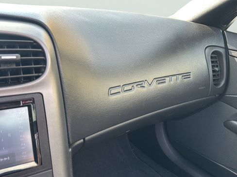 Used 2007 Chevrolet Corvette Coupe RWD image 27
