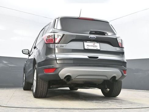 Used 2018 Ford Escape SEL image 36