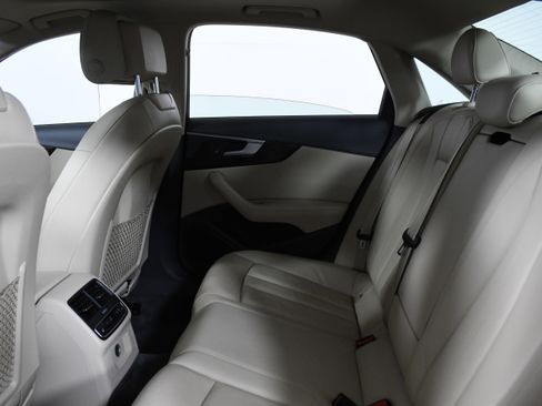 Used 2018 Audi A4 2.0T Prestige w/ Prestige Package image 23