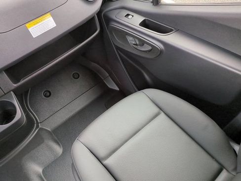 Used 2026 Mercedes-Benz Sprinter 2500 image 17