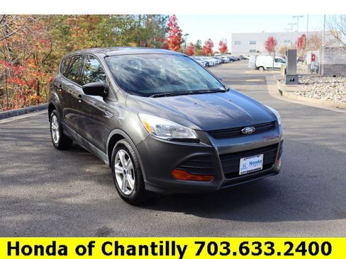 Used 2015 Ford Escape S image 1