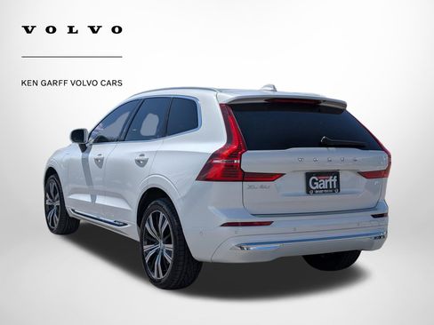 Used 2023 Volvo XC60 T8 Plus w/ Protection Package Premier AWD/4WD image 5