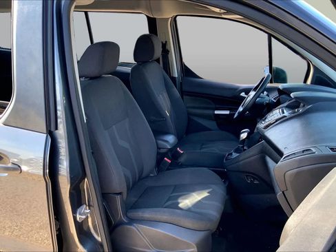 Used 2016 Ford Transit Connect XLT FWD image 9