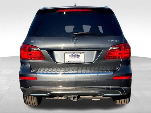 Used 2016 Mercedes-Benz GL 320 BlueTEC 4MATIC image 5