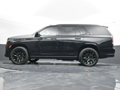 Used 2024 Cadillac Escalade Sport Platinum w/ LPO, ONYX Package image 52