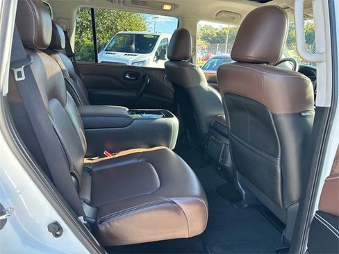 Used 2023 INFINITI QX80 Premium Select w/ Cargo Package image 24