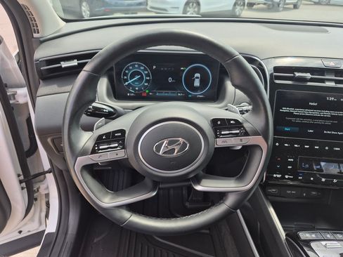 Certified 2024 Hyundai Tucson Limited AWD/4WD image 18