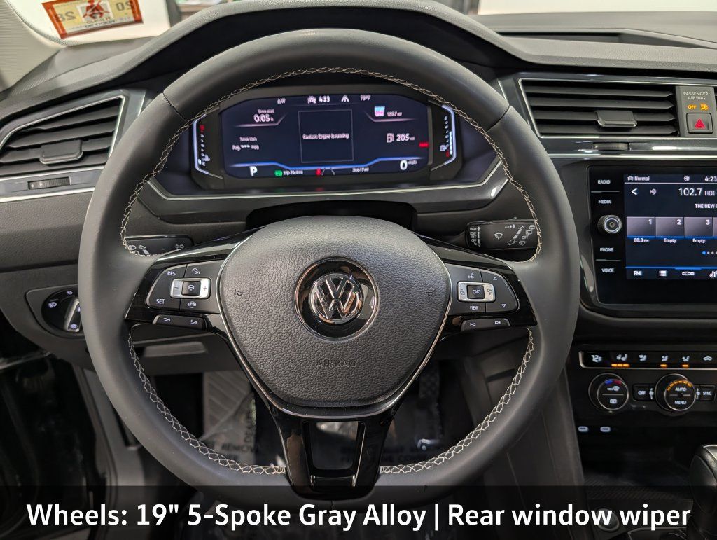 Used 2021 Volkswagen Tiguan SEL AWD/4WD image 24