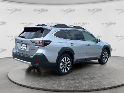 Used 2024 Subaru Outback Touring XT AWD/4WD image 7