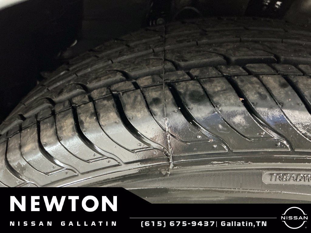 Used 2017 Toyota Camry SE FWD image 38
