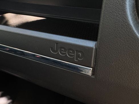 Used 2015 Jeep Patriot High Altitude image 42