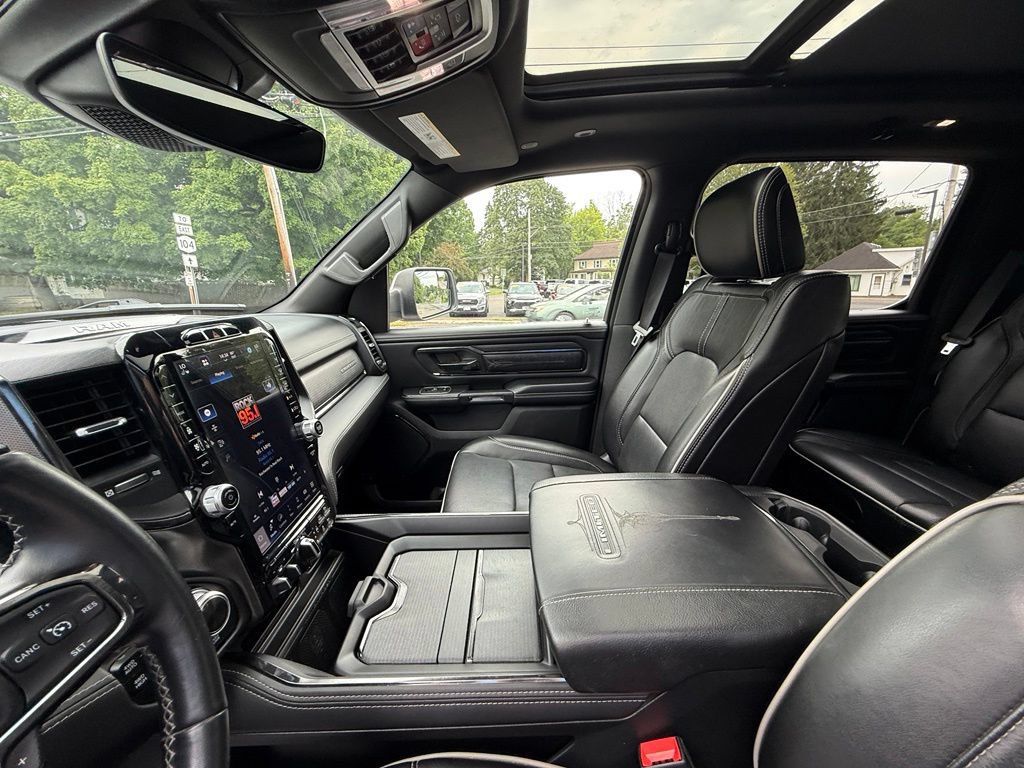 Used 2022 RAM 1500 Limited w/ Trailer Tow Group AWD/4WD image 19