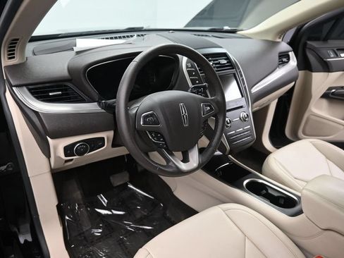 Used 2017 Lincoln MKC Premiere AWD/4WD image 13